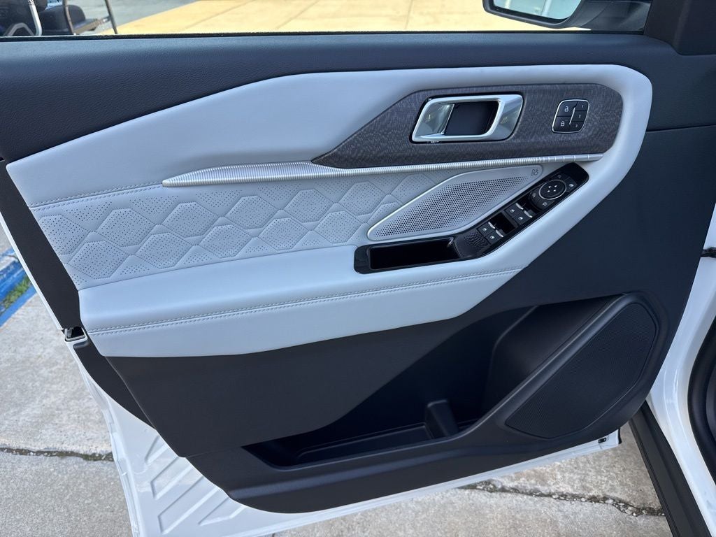 2026 Ford Explorer Platinum™