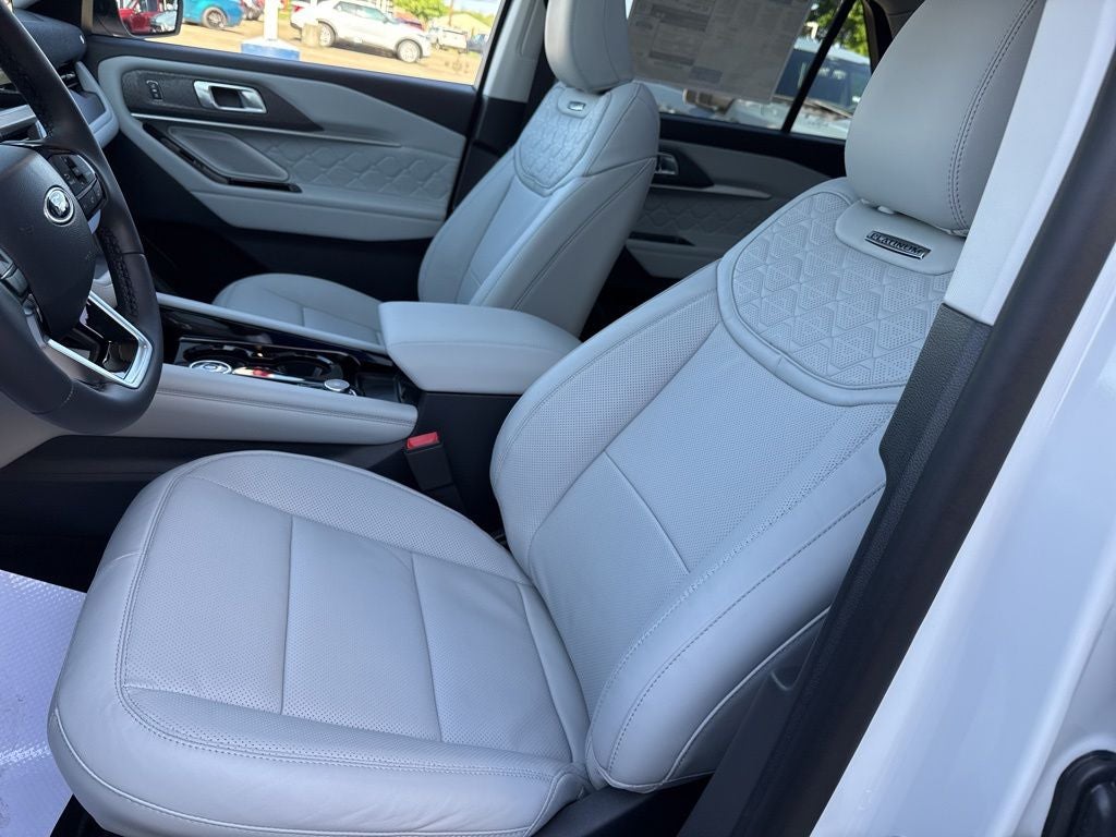 2026 Ford Explorer Platinum™