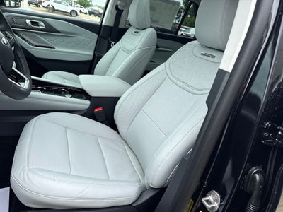 2026 Ford Explorer Platinum™