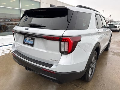 2026 Ford Explorer ST-Line