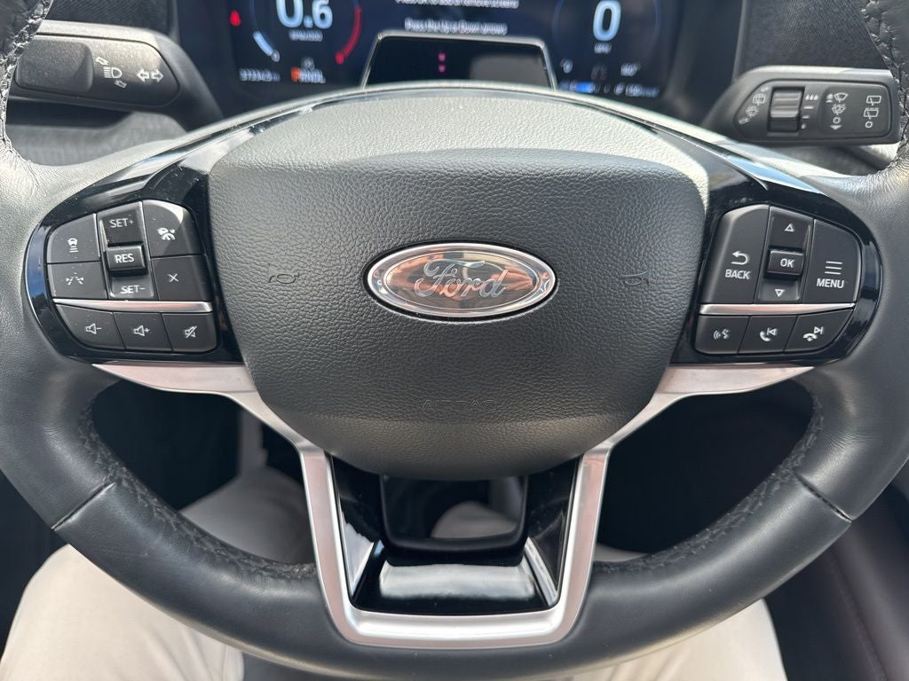 2025 Ford Explorer Platinum Ultimate