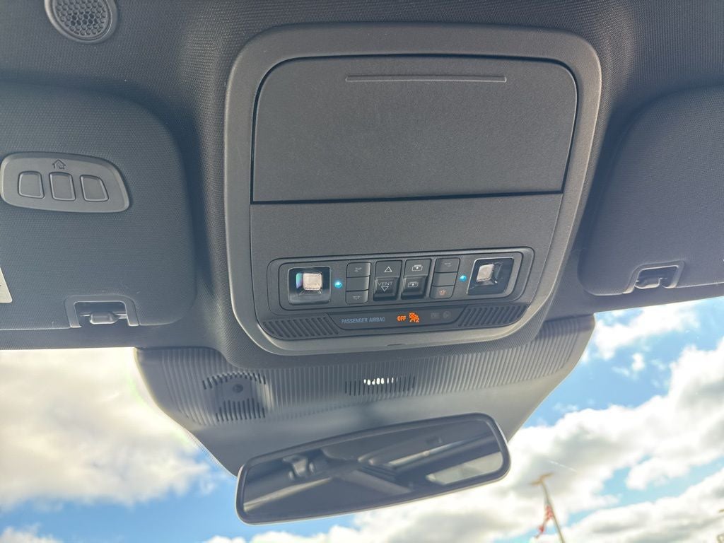 2025 Ford Explorer Platinum Ultimate