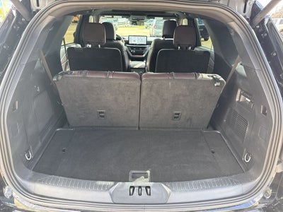 2025 Ford Explorer Platinum Ultimate