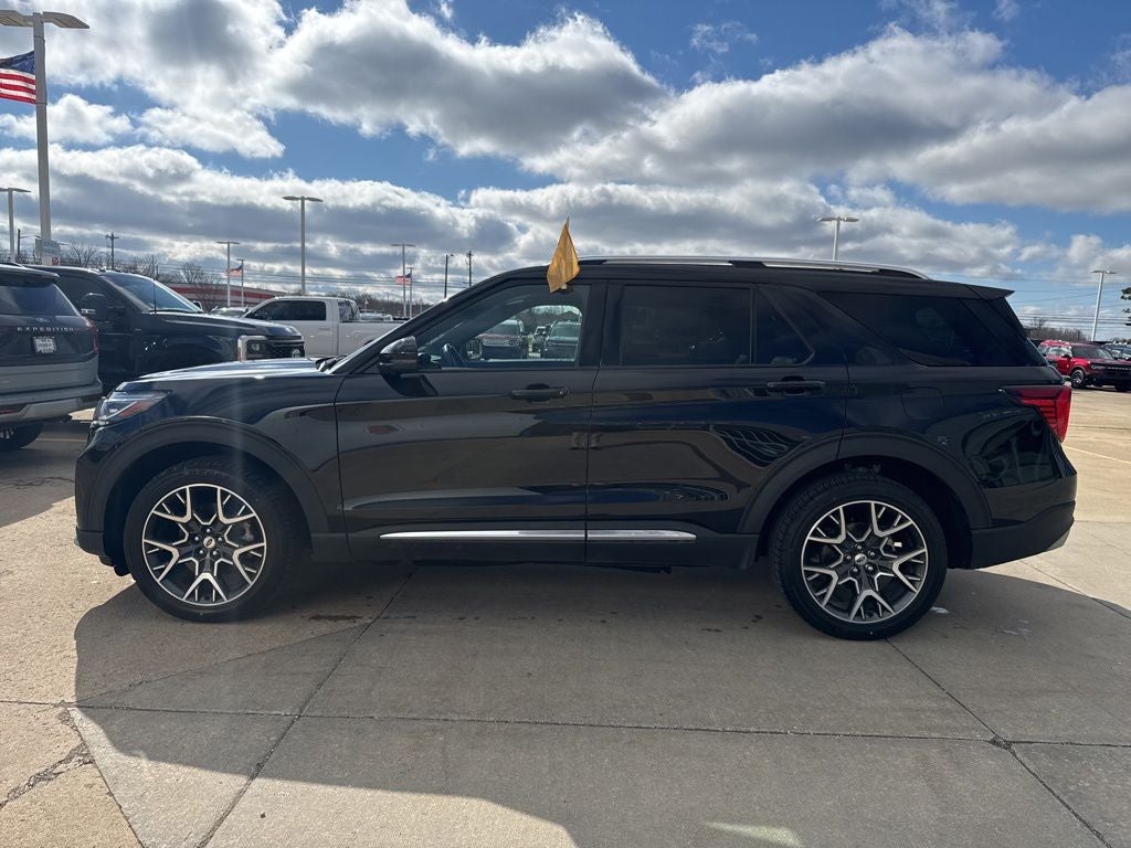 2025 Ford Explorer Platinum Ultimate