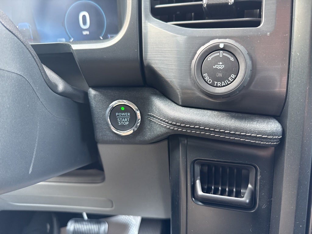 2025 Ford F-150 Lightning Flash™