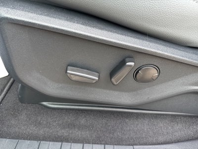 2025 Ford F-150 Lightning Flash™