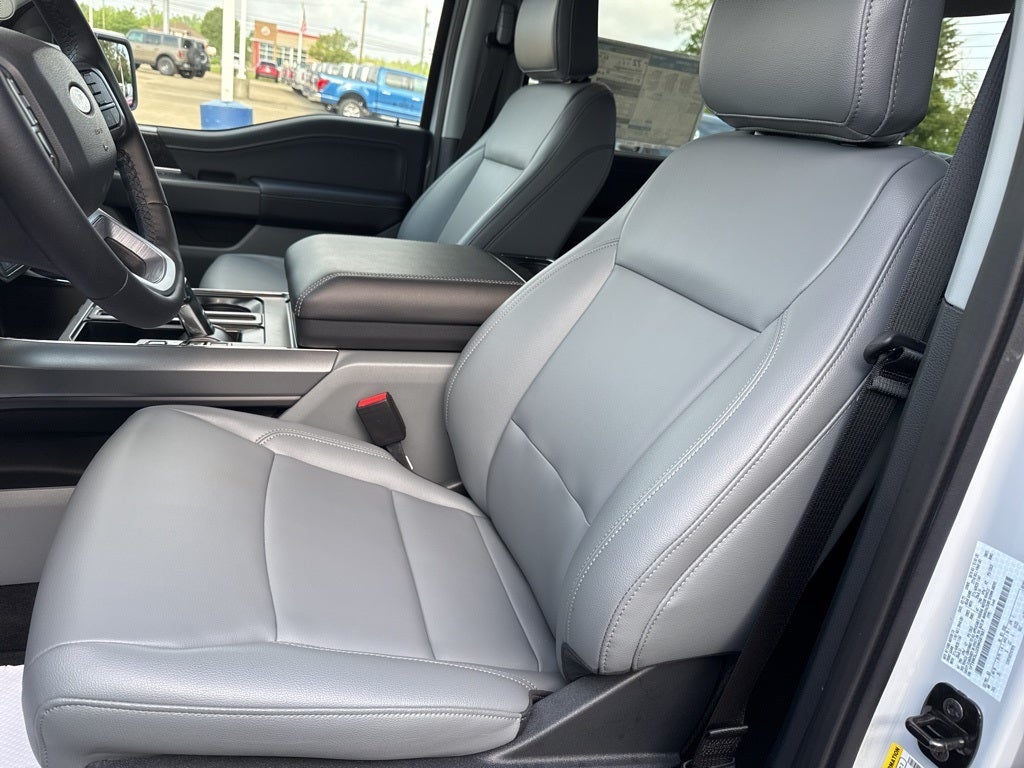 2025 Ford F-150 Lightning Flash™