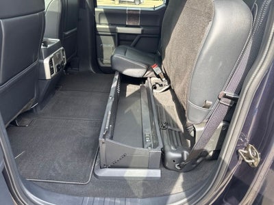 2022 Ford F-250SD Lariat Black Appearance
