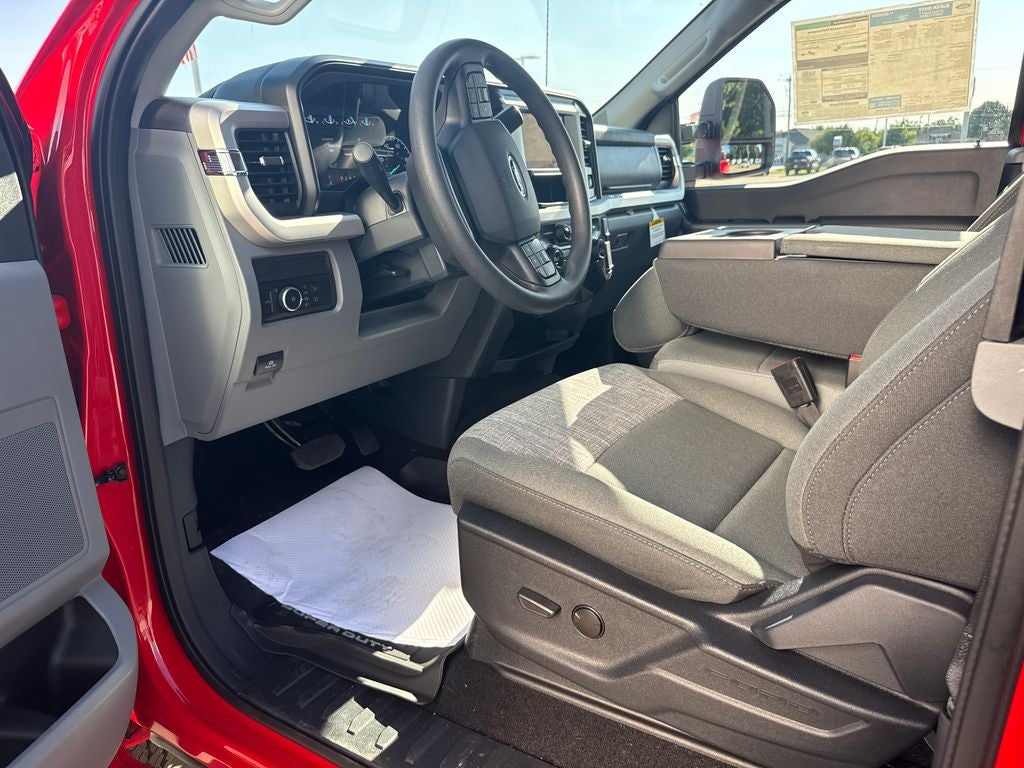 2026 Ford F-250SD XLT