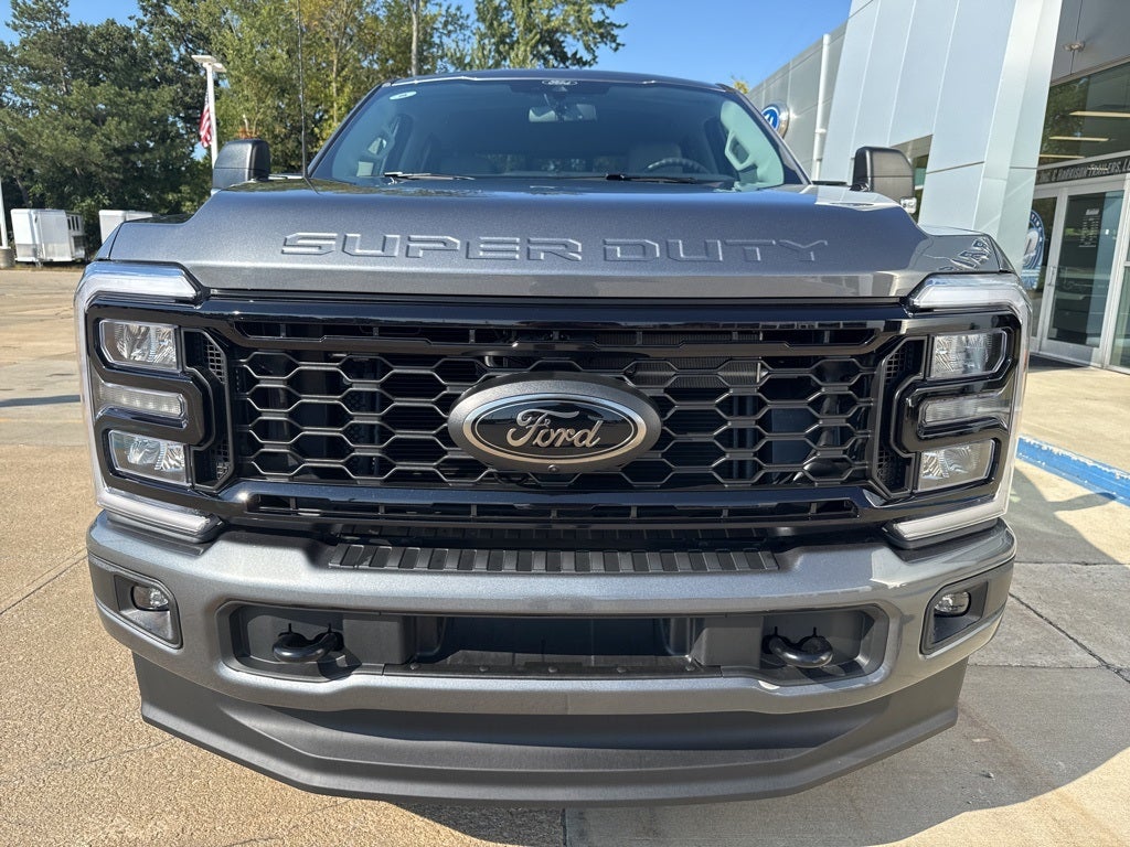 2026 Ford Super Duty F-250® XLT