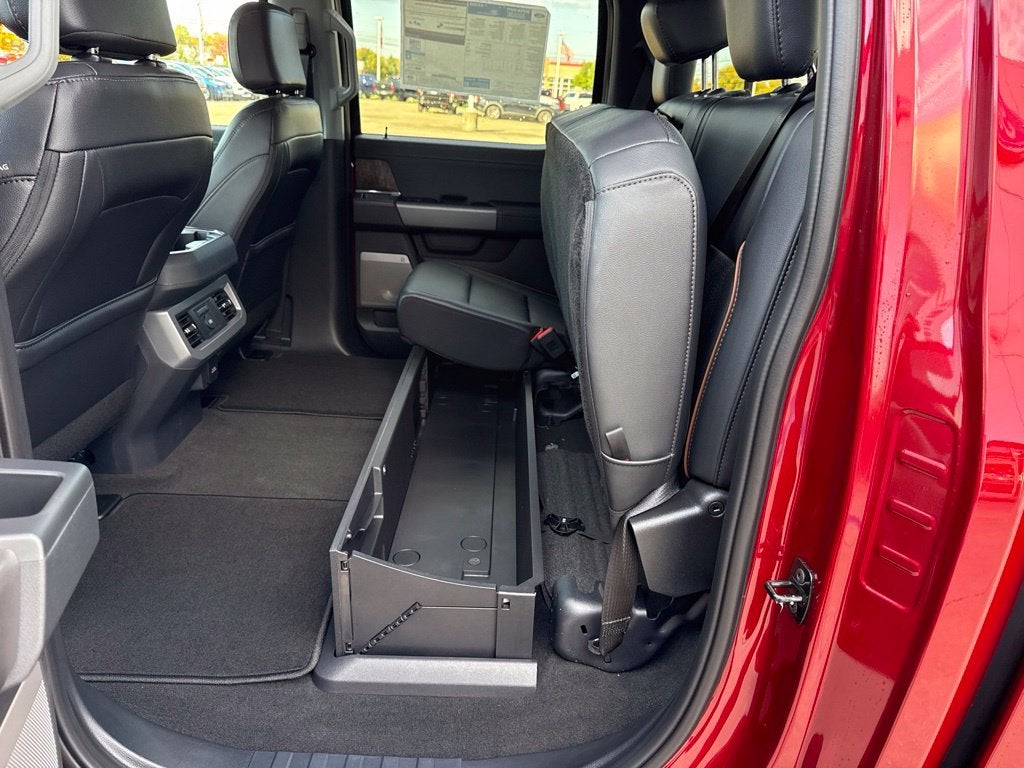 2027 Ford Super Duty F-250® Lariat®