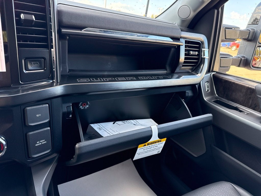 2027 Ford Super Duty F-250® Lariat®