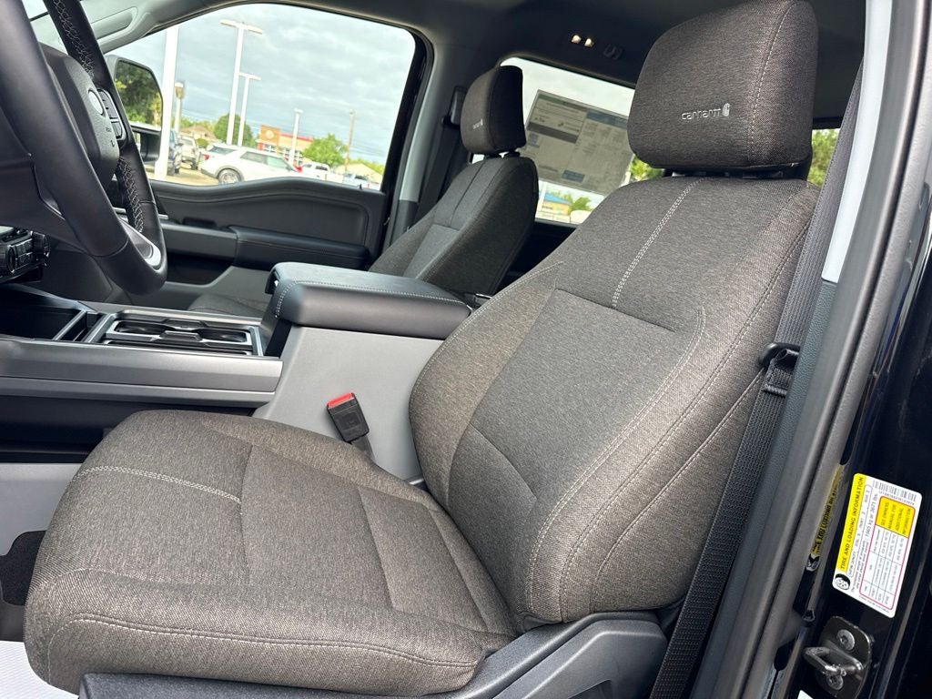 2027 Ford Super Duty F-250® XLT