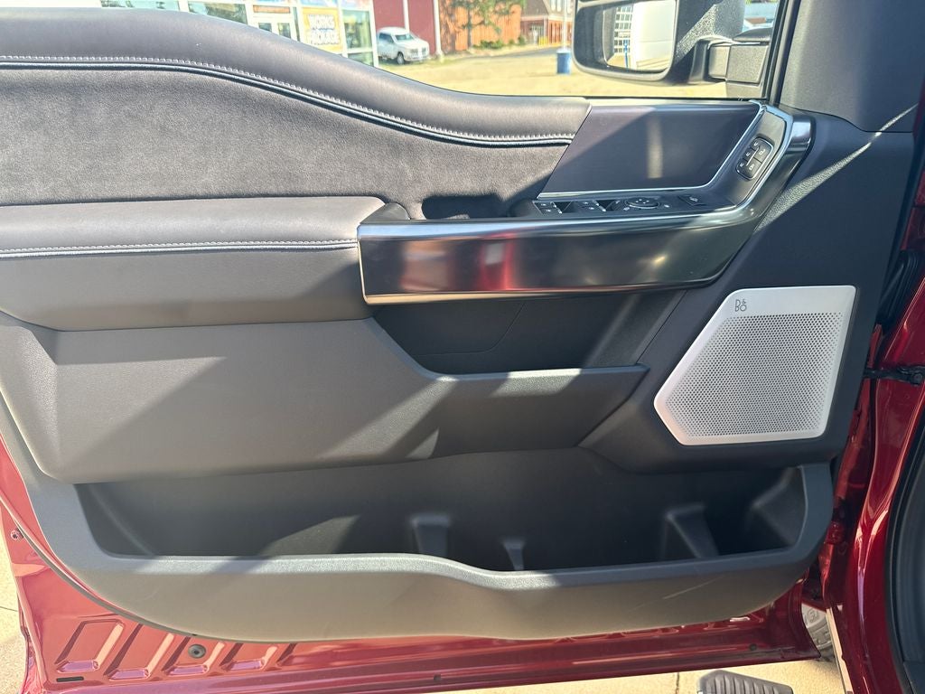 2026 Ford F-250 Super Duty Platinum - Photo 18