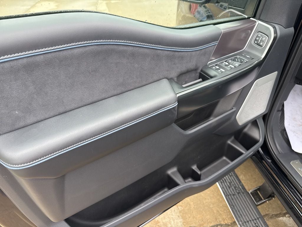 2026 Ford Super Duty F-350® Platinum®