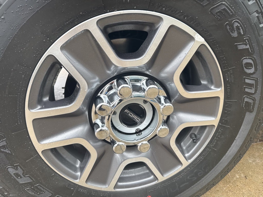 2026 Ford Super Duty F-350® Lariat®