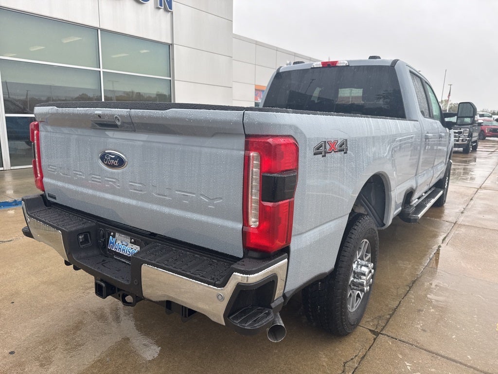 2026 Ford Super Duty F-350® Lariat®