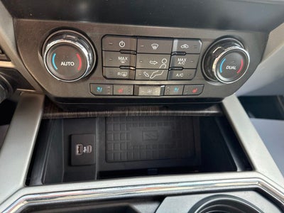 2020 Ford F-350SD Lariat 8.5' Flatbed