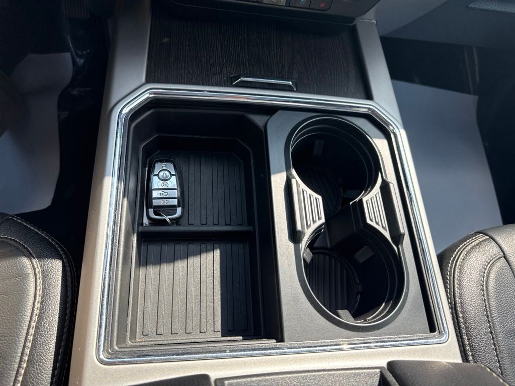 2020 Ford F-350SD Lariat 8.5' Flatbed