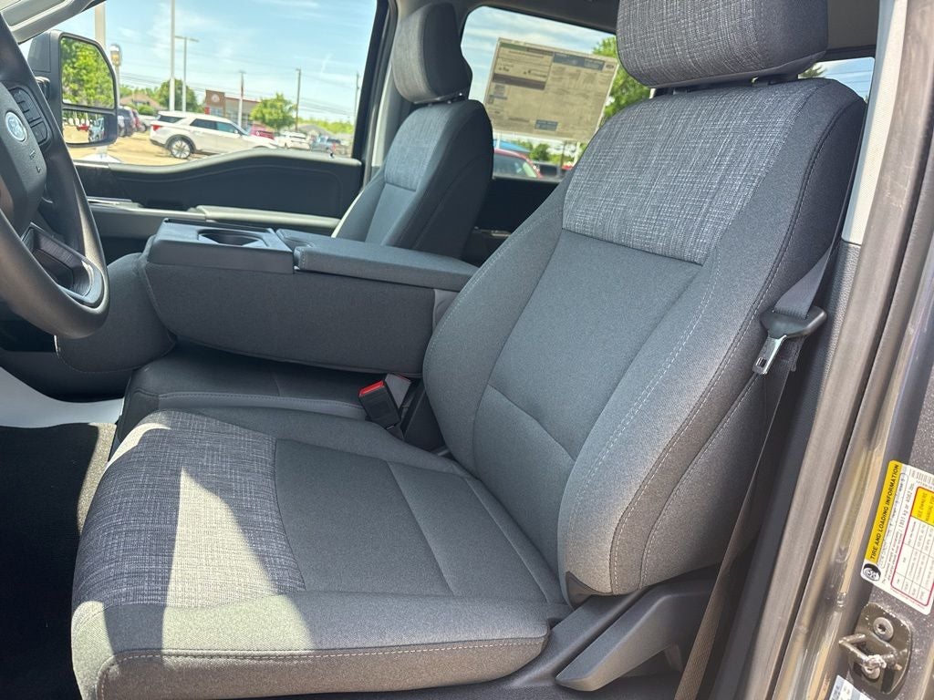 2026 Ford Super Duty F-350® XLT