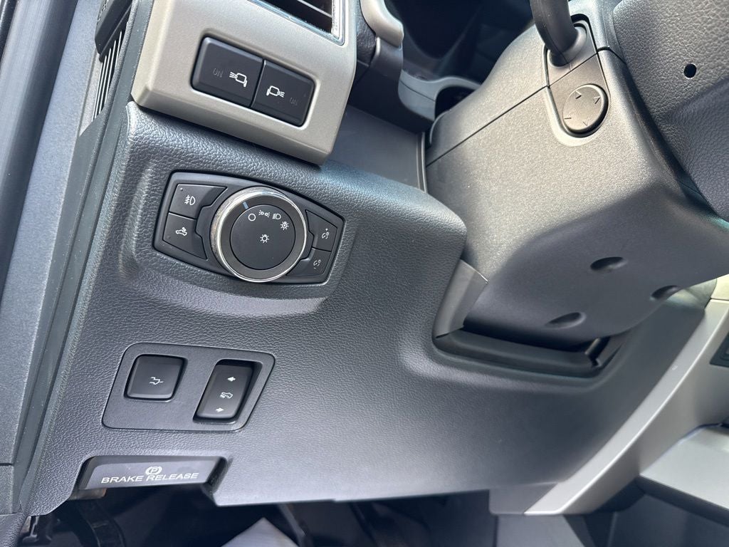 2022 Ford F-350SD Lariat Tremor