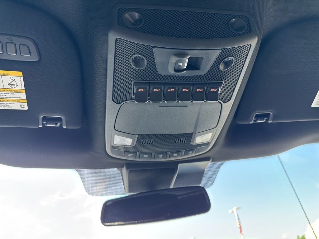 2022 Ford F-350SD Lariat Tremor