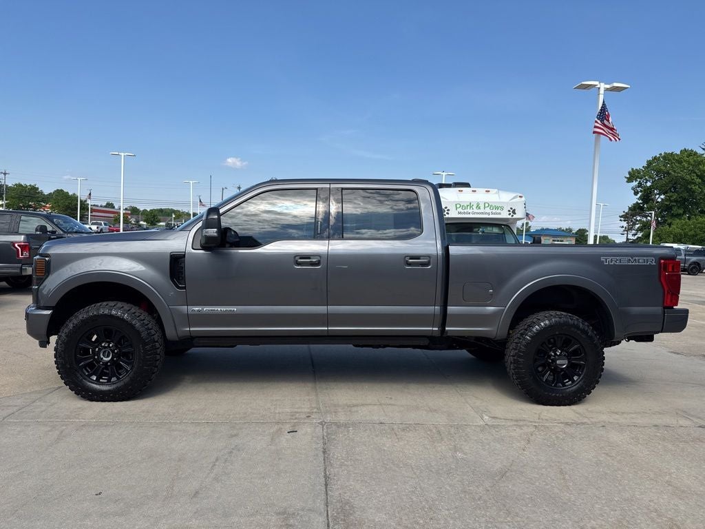 2022 Ford F-350SD Lariat Tremor