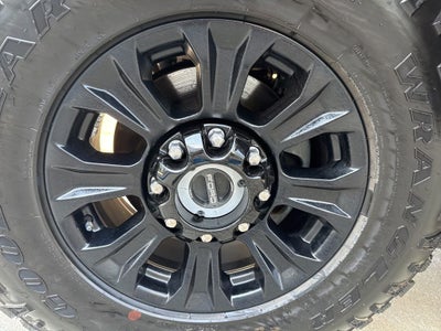 2022 Ford F-350SD Lariat Tremor