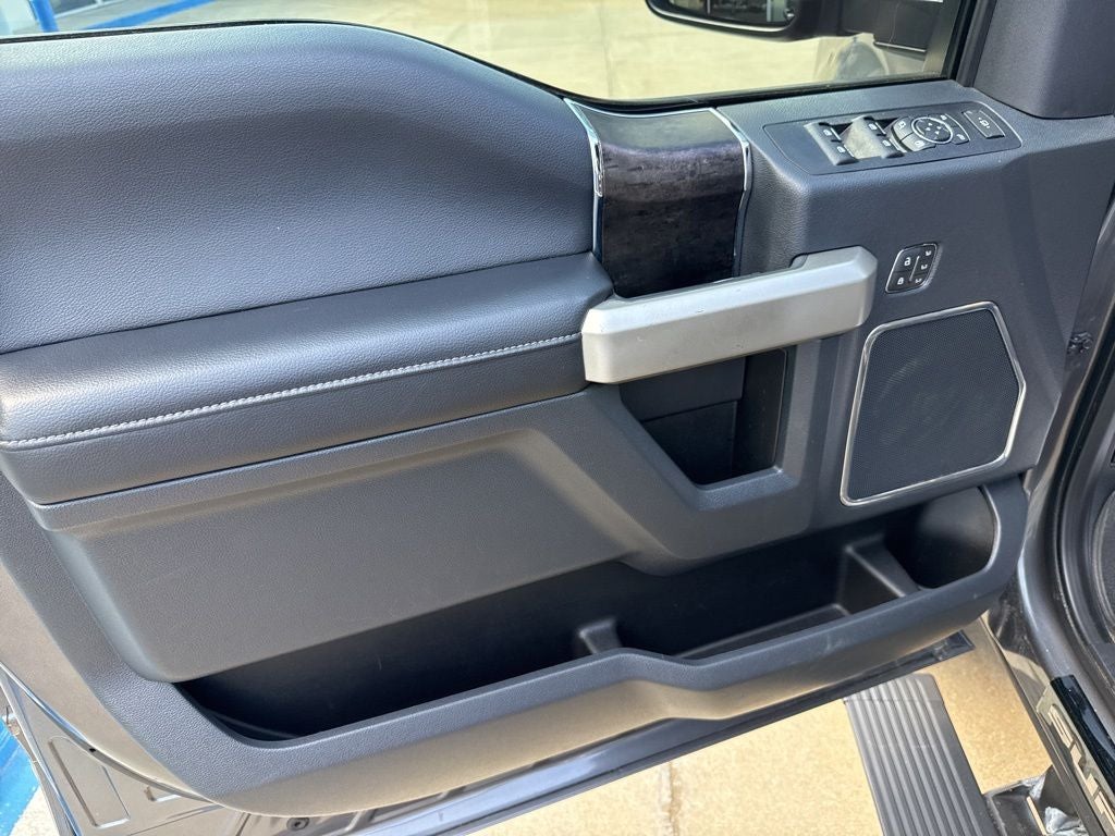 2022 Ford F-350SD Lariat Tremor