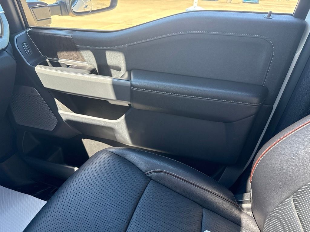 2024 Ford F-350SD Lariat