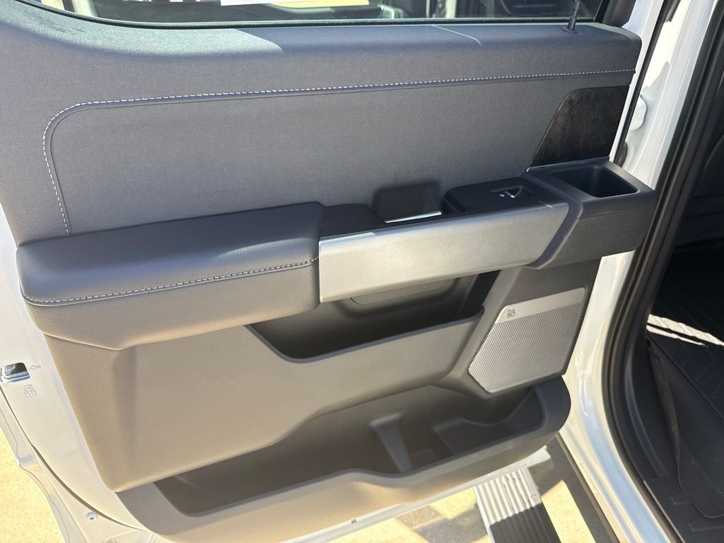 2024 Ford F-350SD Lariat
