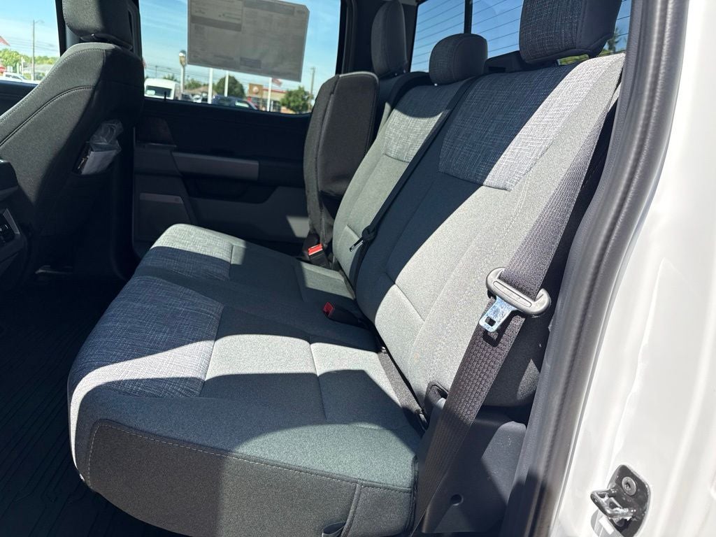 2026 Ford Super Duty F-350® XLT