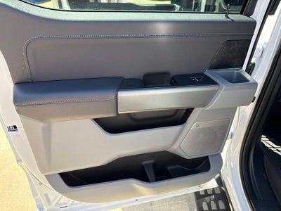 2026 Ford Super Duty F-350® XLT