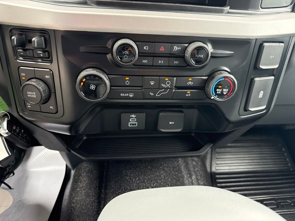2026 Ford Super Duty F-350® XL