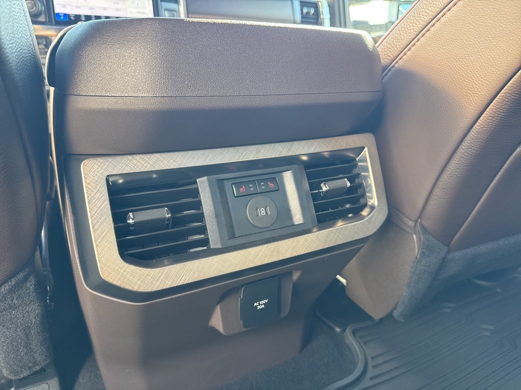 2026 Ford Super Duty F-350® King Ranch®