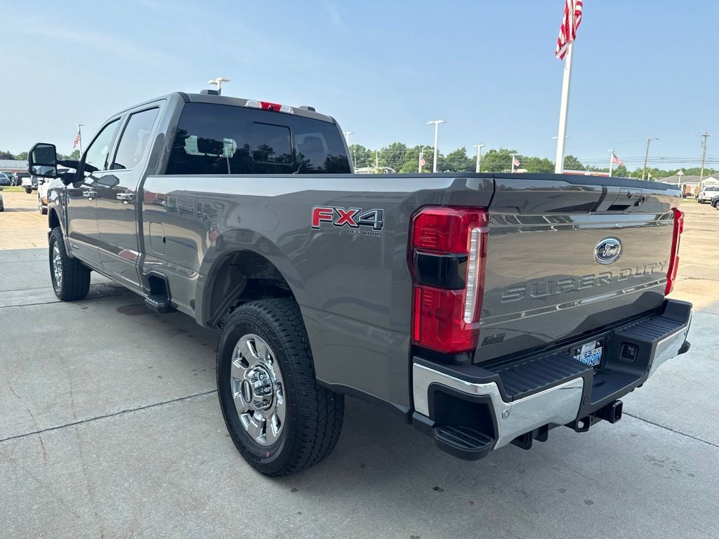 2026 Ford F-350SD Lariat