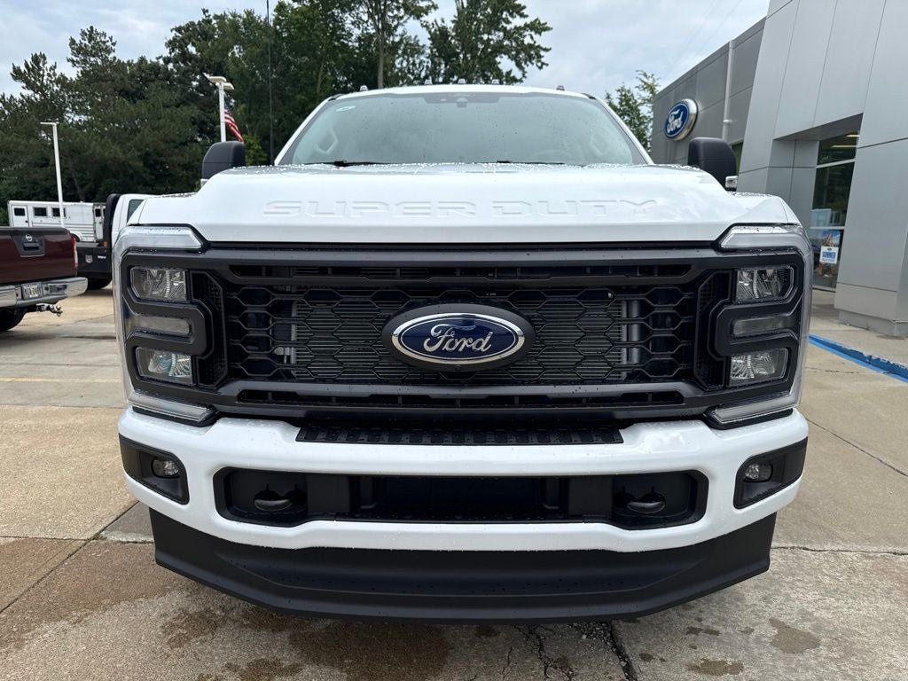 2026 Ford Super Duty F-350® XL