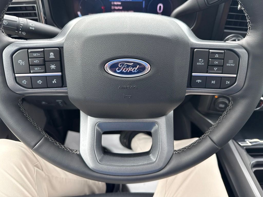 2026 Ford Super Duty F-350® Lariat®