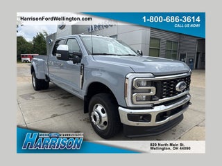 2026 Ford Super Duty F-350® Lariat®
