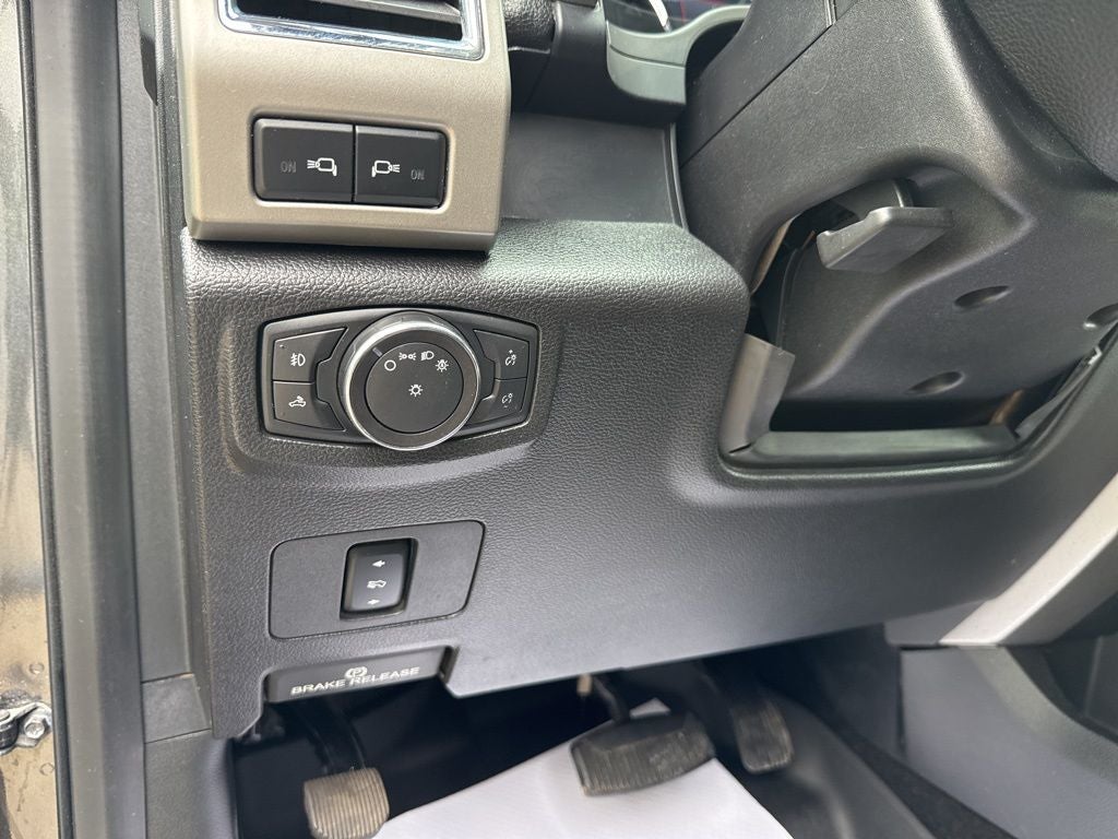 2018 Ford F-350SD Lariat DRW