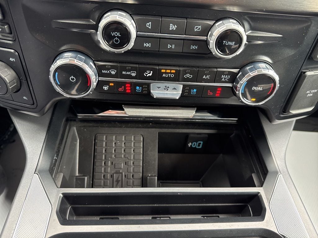 2024 Ford F-350SD Lariat DRW