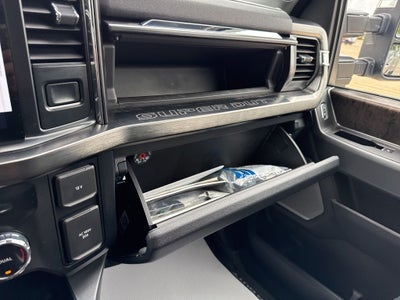 2024 Ford F-350SD Lariat DRW