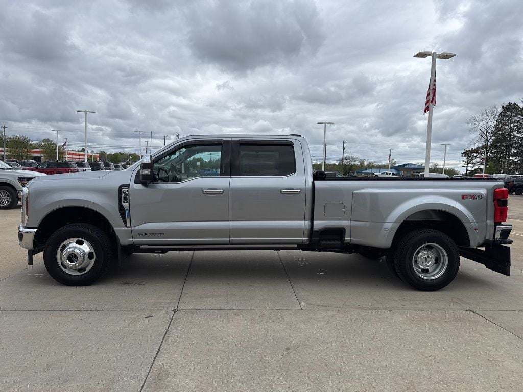 2024 Ford F-350SD Lariat DRW