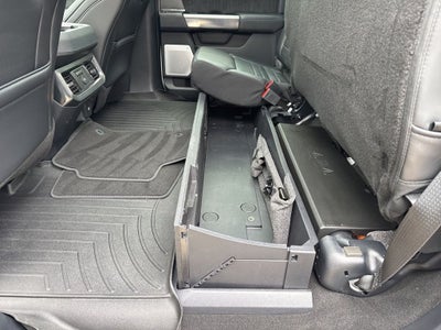 2025 Ford F-450SD Platinum DRW