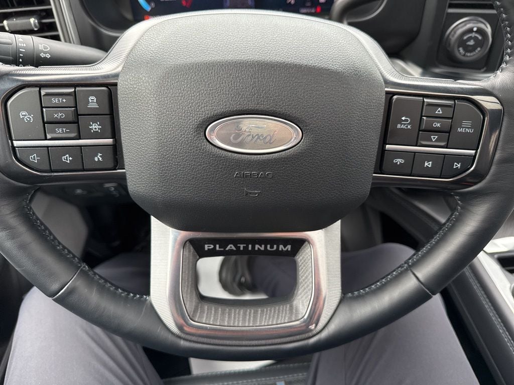 2025 Ford F-450SD Platinum DRW