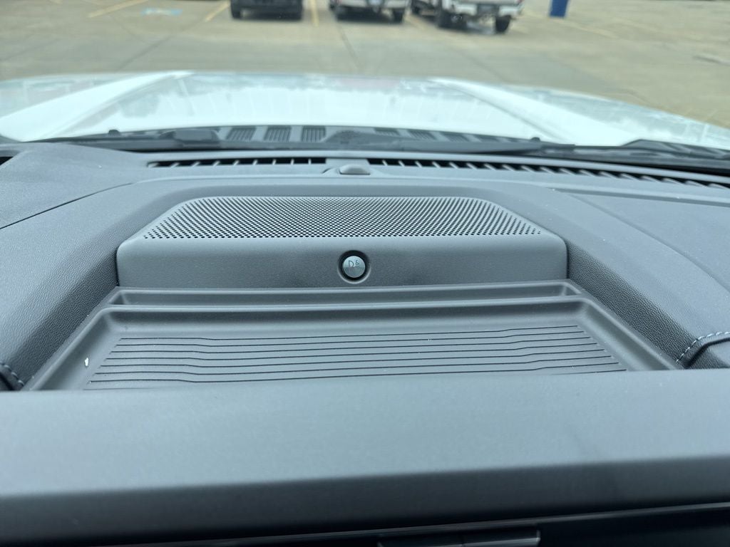 2025 Ford F-450SD Platinum DRW