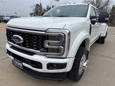 2025 Ford F-450SD Platinum DRW
