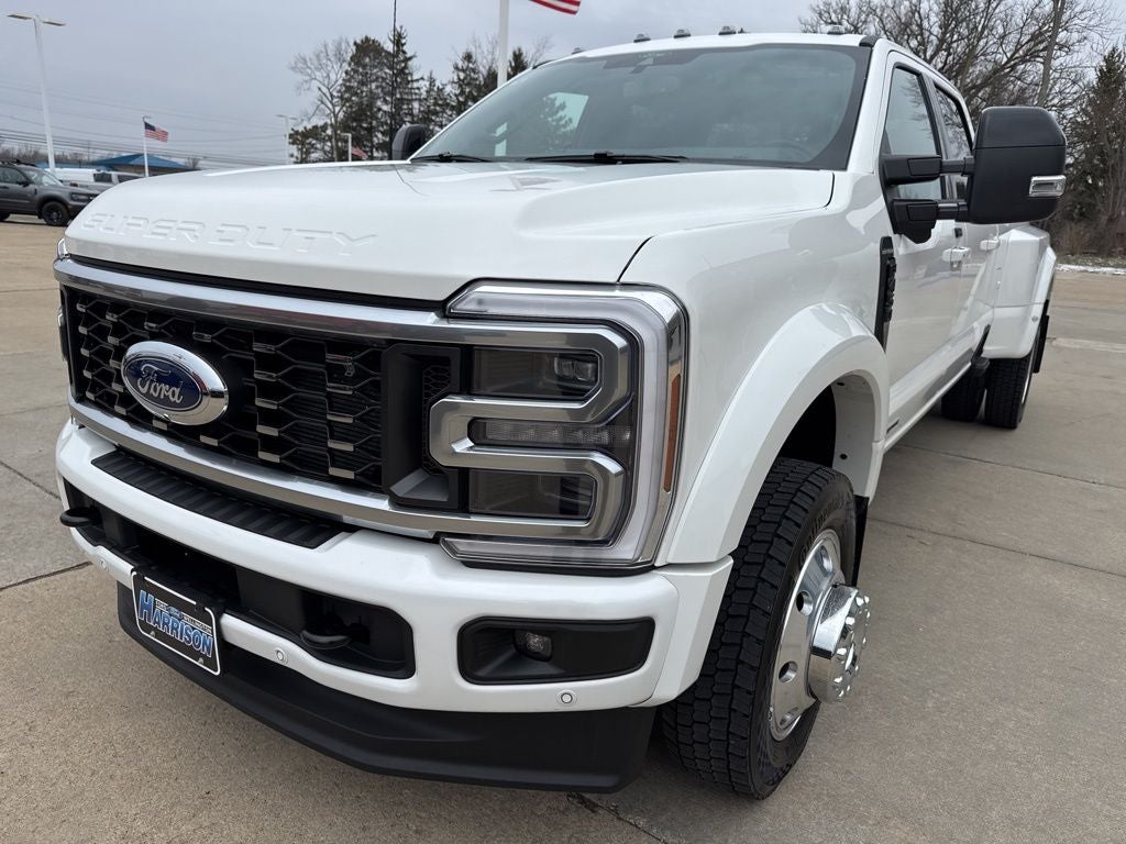 2025 Ford F-450SD Platinum DRW