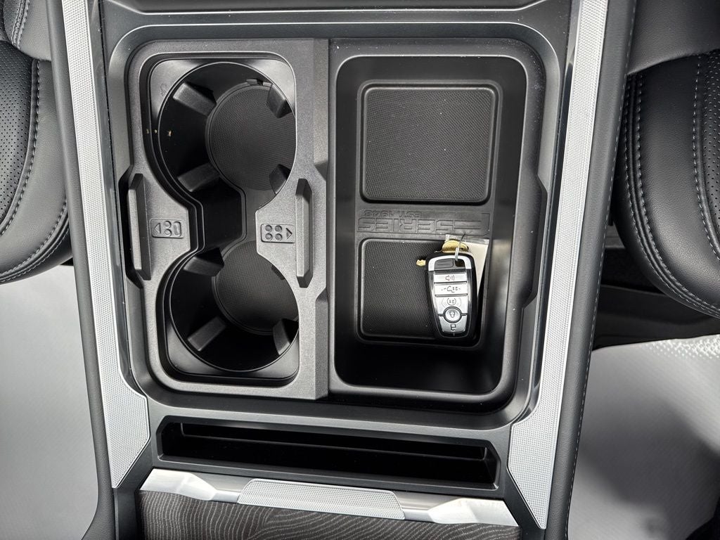 2025 Ford F-450SD Platinum DRW