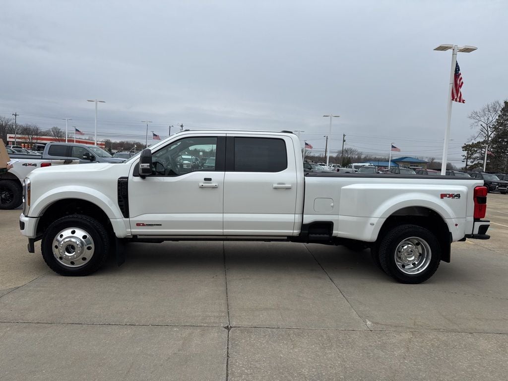 2025 Ford F-450SD Platinum DRW